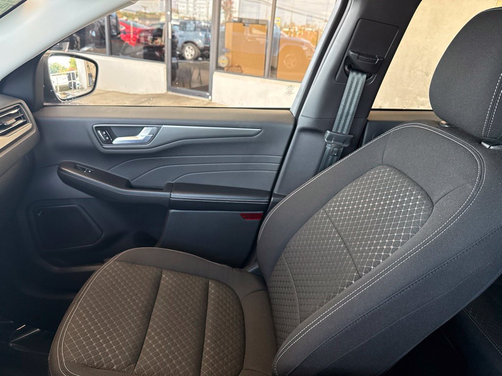 Used 2023 Ford Escape Active w/ Tech Pack #2 AWD/4WD image 23