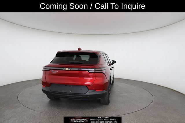 Used 2025 Chevrolet Equinox EV LT FWD image 16