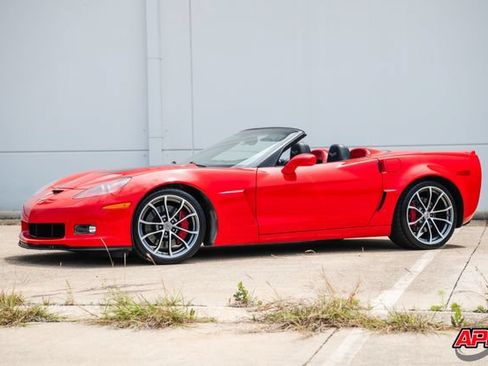 Used 2013 Chevrolet Corvette 427 w/ 1SC Preferred Equipment Group RWD image 39