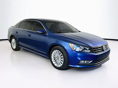 Used 2016 Volkswagen Passat 1.8T SE FWD image 24