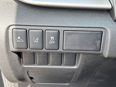 New 2026 Mitsubishi Eclipse Cross LE AWD/4WD image 18