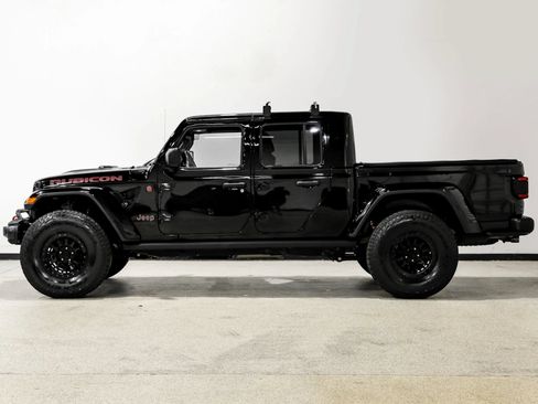 Used 2020 Jeep Gladiator Rubicon w/ Dual Top Group AWD/4WD image 9