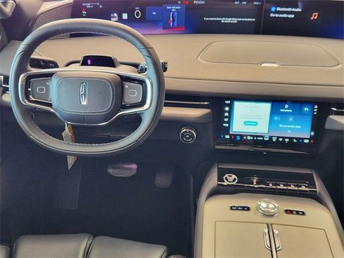 New 2025 Lincoln Navigator Reserve w/ Jet Appearance Package image 25