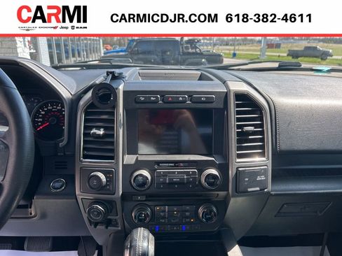 Used 2017 Ford F150 Raptor w/ Equipment Group 802A Luxury AWD/4WD image 25