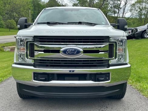 Used 2019 Ford F250 XLT AWD/4WD image 2