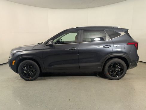 New 2026 Kia Seltos EX image 4