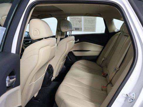 Used 2025 Acura TLX w/ Technology Package image 11