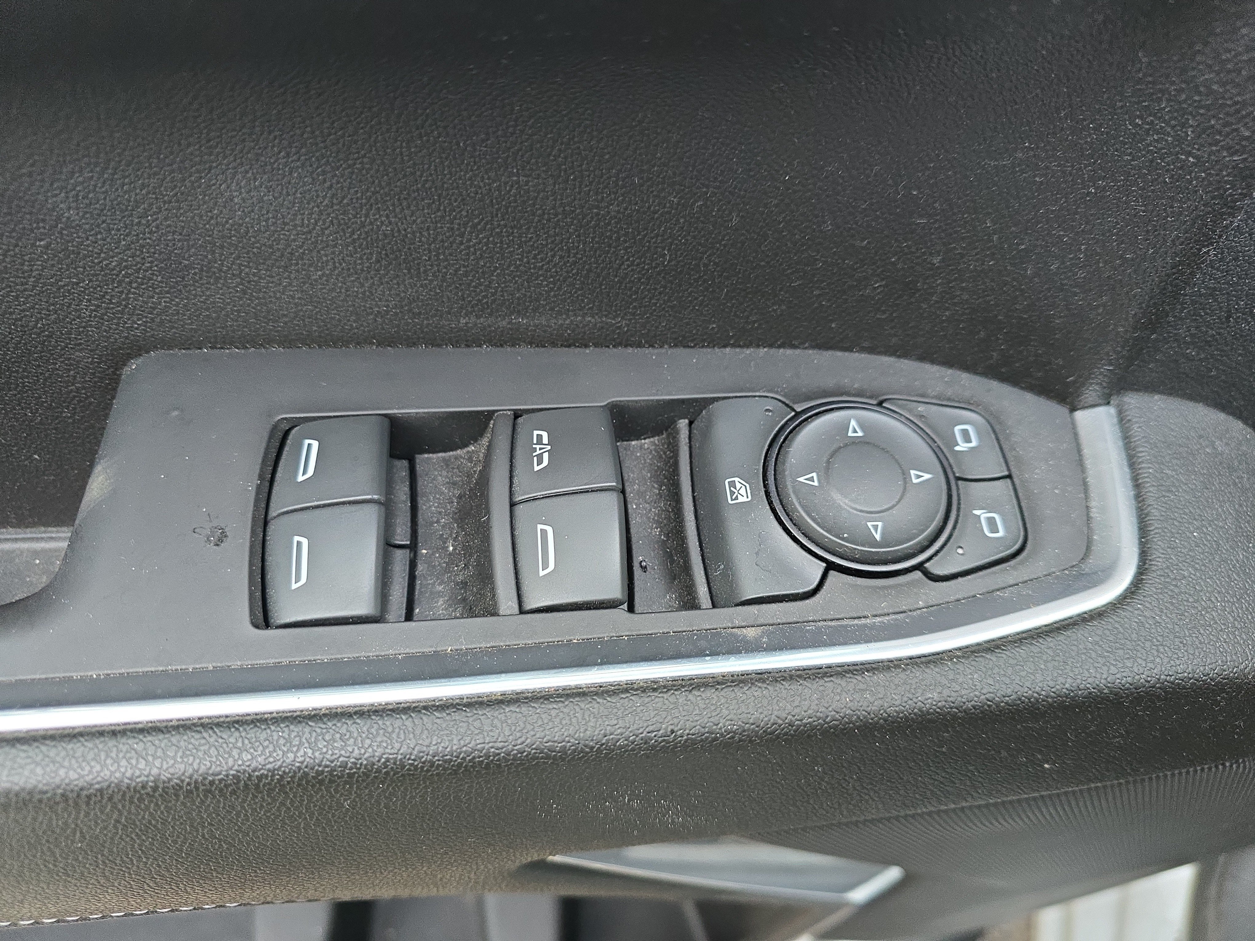Used 2023 GMC Sierra 1500 Elevation AWD/4WD image 18