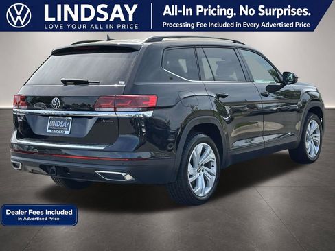 Used 2023 Volkswagen Atlas SE w/ Panoramic Sunroof Package AWD/4WD image 7