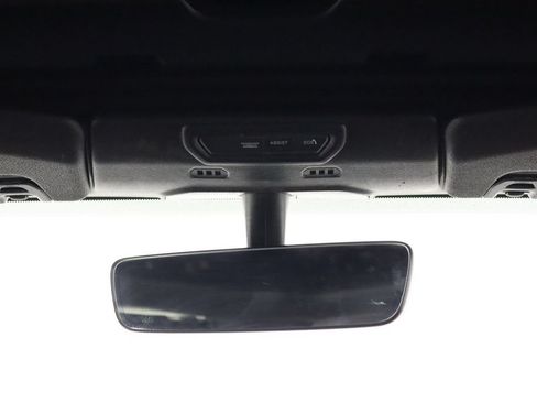 Used 2022 Jeep Gladiator Rubicon w/ LED Lighting Group AWD/4WD image 24