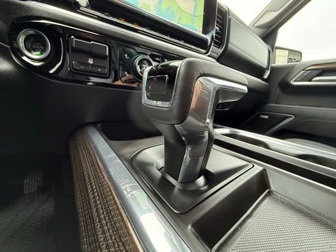 Used 2025 Chevrolet Silverado 1500 RST w/ Convenience Package II image 25