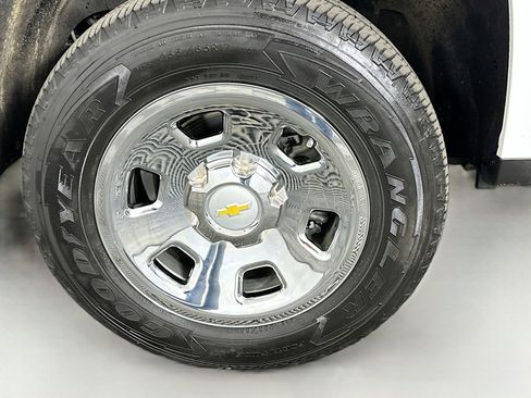 Used 2022 Chevrolet Colorado W/T image 29