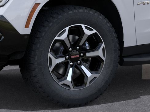 New 2026 GMC Yukon XL AT4 w/ LPO, Floor Liner Package AWD/4WD image 42