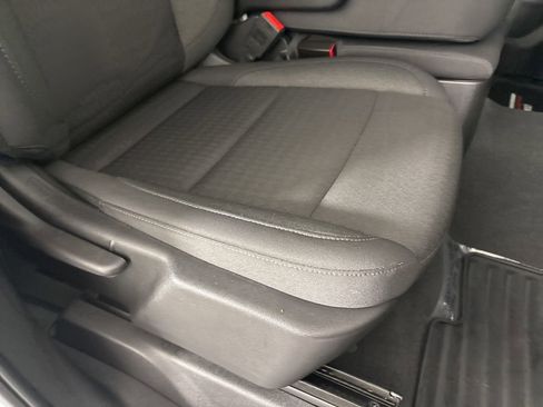 Used 2025 Chevrolet Silverado 2500 Custom w/ Custom Value Package image 27