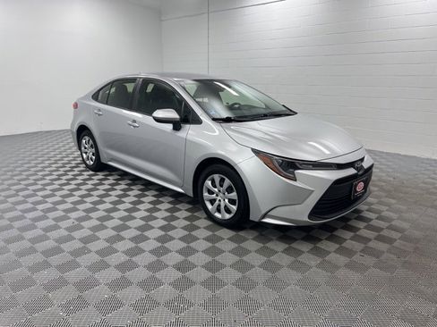 Used 2024 Toyota Corolla LE image 1