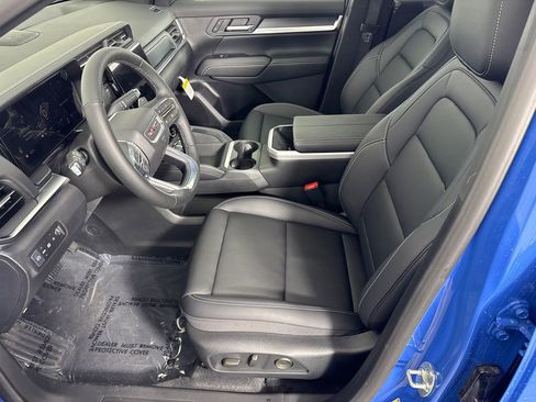 New 2026 GMC Terrain Elevation w/ Elevation Premium Package image 9