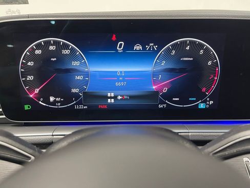 Used 2026 Mercedes-Benz GLS 450 4MATIC image 32