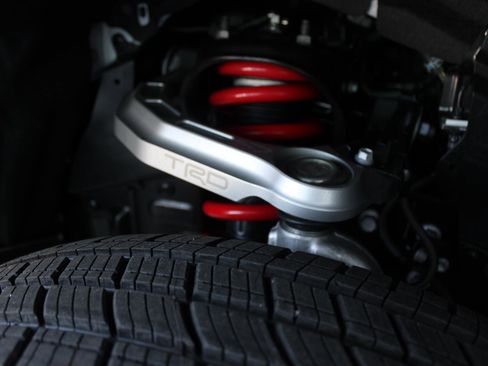 Used 2025 Toyota Tacoma SR5 image 28