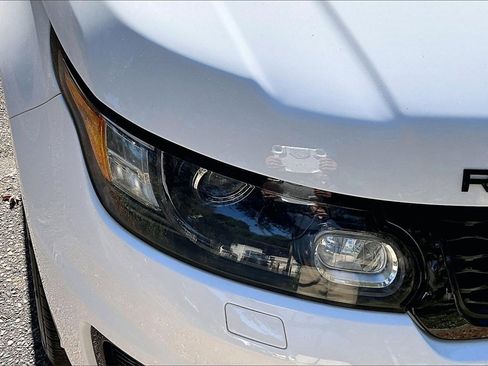 Used 2017 Land Rover Range Rover Sport SVR image 29