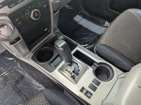 Used 2010 Toyota 4Runner SR5 AWD/4WD image 19