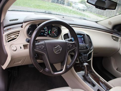 Used 2015 Buick LaCrosse Leather FWD image 17