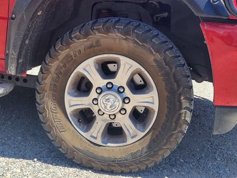 Used 2022 RAM 2500 Big Horn w/ Level C Equiment Group AWD/4WD image 7