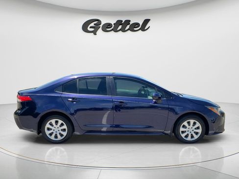 Used 2021 Toyota Corolla LE FWD image 4