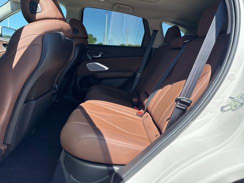 Used 2023 Acura RDX w/ Technology Package image 9