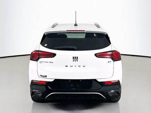 Used 2024 Buick Encore GX Sport Touring image 6