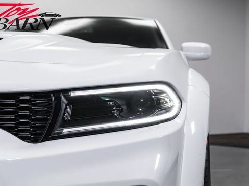 Used 2022 Dodge Charger SRT Hellcat w/ Harman/Kardon Audio Group RWD image 9