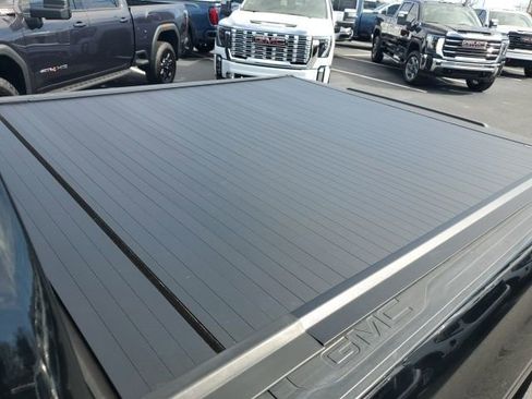 Used 2021 GMC Sierra 1500 Denali w/ Denali Ultimate Package image 21