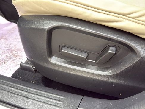 Used 2018 MAZDA CX-5 Touring w/ Preferred Equipment Package image 26