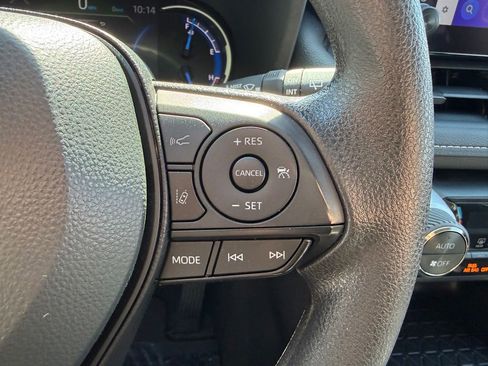 Certified 2025 Toyota RAV4 XLE AWD/4WD image 29