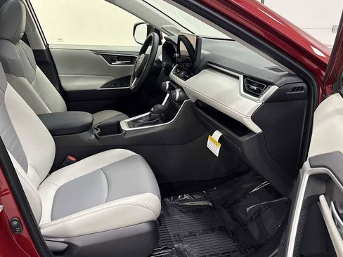 New 2025 Toyota RAV4 XLE Premium image 30