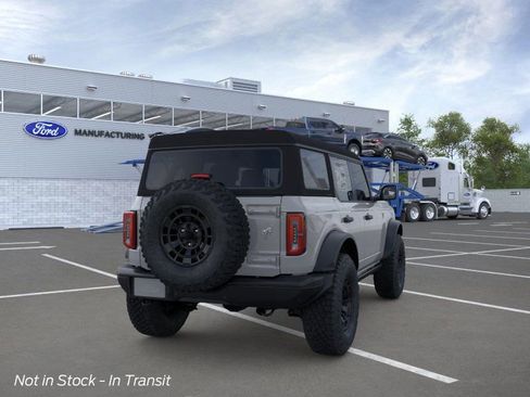 New 2026 Ford Bronco Badlands image 18