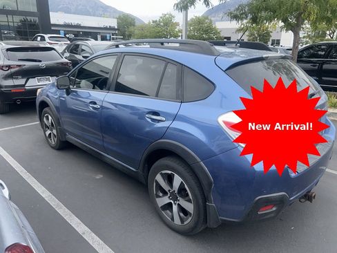Used 2014 Subaru Crosstrek Touring image 2