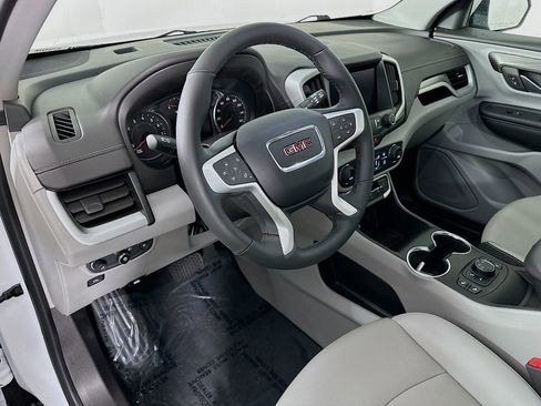 Used 2023 GMC Terrain SLT image 14