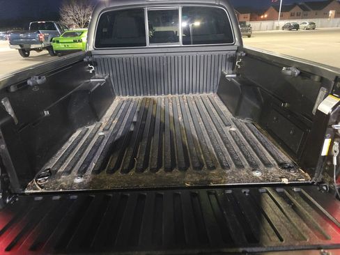 Used 2023 Toyota Tacoma SR image 5