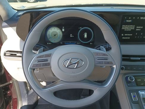 Used 2024 Hyundai Palisade Calligraphy image 30