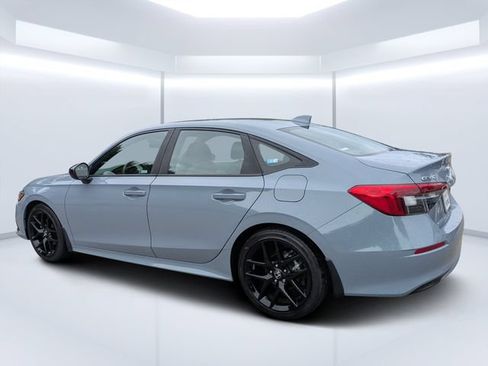 Used 2024 Honda Civic Sport image 5