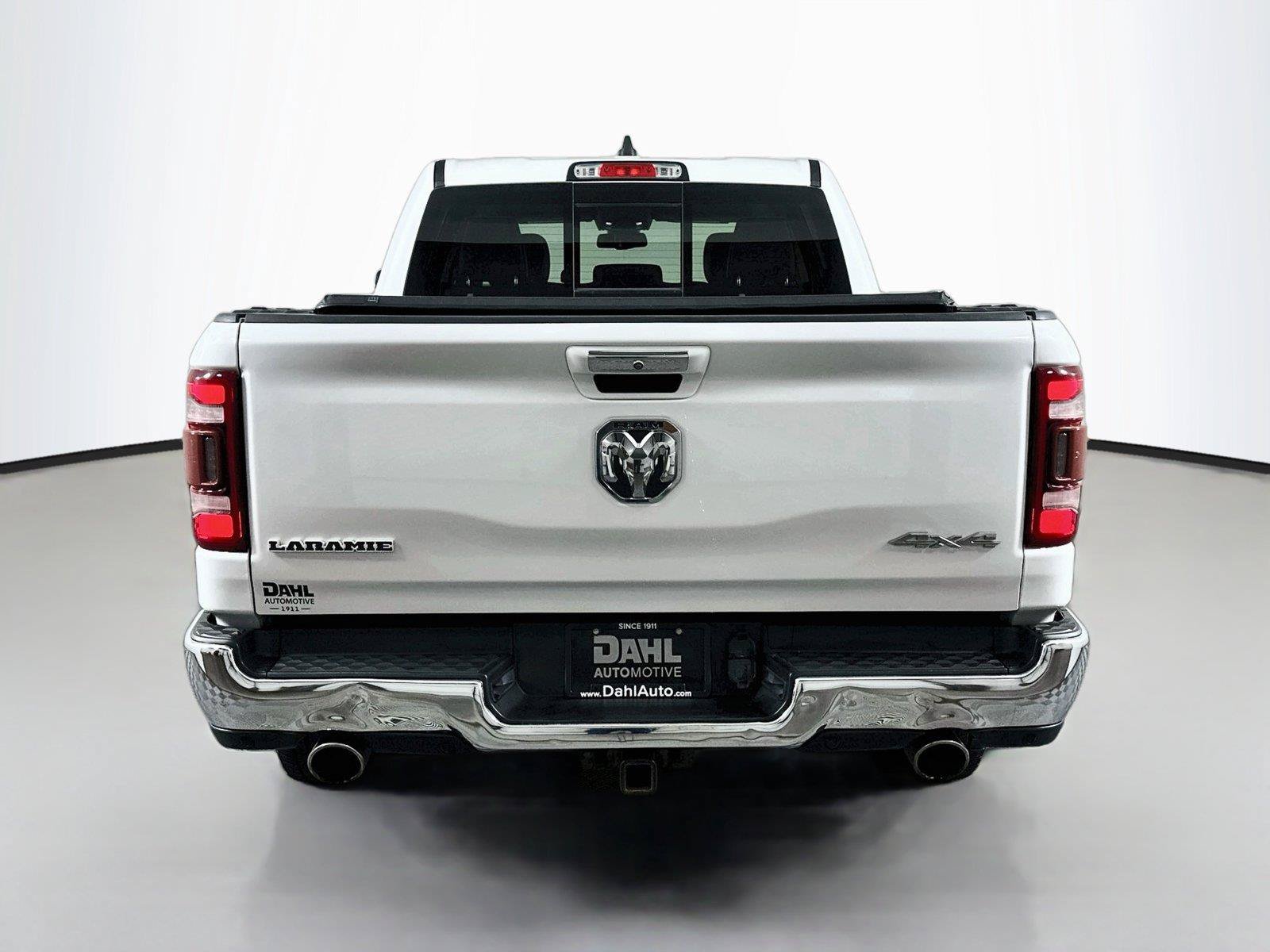 Used 2019 RAM 1500 Laramie AWD/4WD image 12