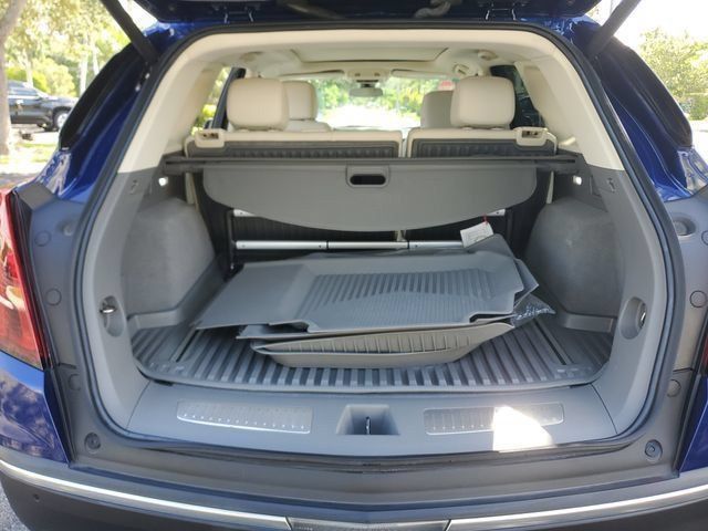 Certified 2023 Cadillac XT5 Premium Luxury w/ LPO, Floor Liner Package AWD/4WD image 27