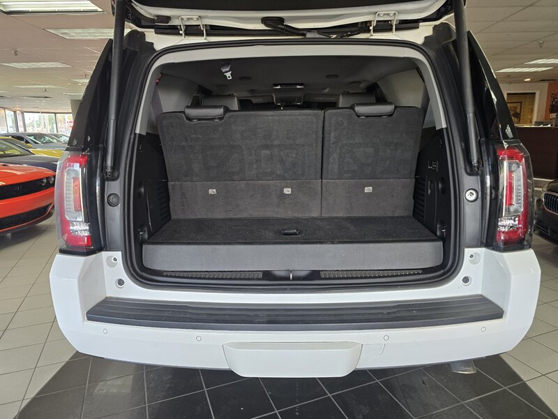 Used 2017 GMC Yukon SLT w/ Premium Edition AWD/4WD image 15