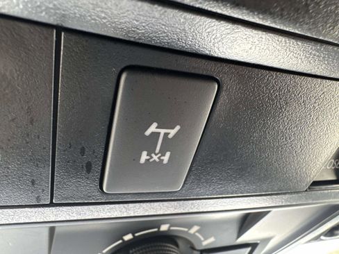 Used 2023 Toyota Tacoma TRD Pro image 31