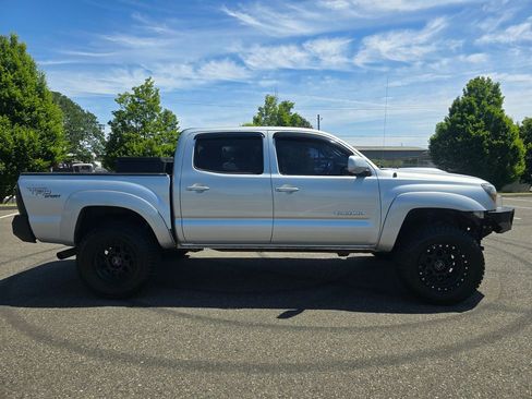 Used 2007 Toyota Tacoma 4x4 Double Cab image 6