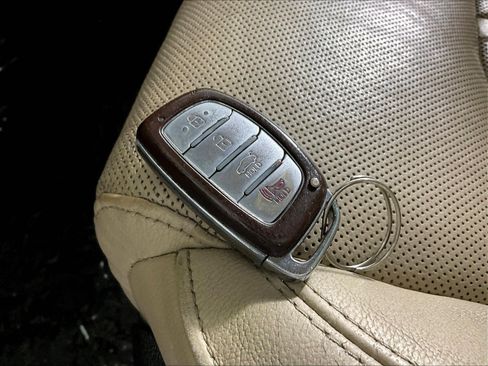 Used 2017 Hyundai Sonata Limited w/ Cargo Package FWD image 34