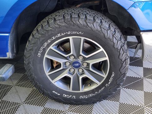 Used 2014 Ford F150 XLT w/ Equipment Group 301A Mid image 9