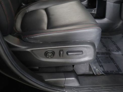 Used 2024 Honda Odyssey Sport image 32