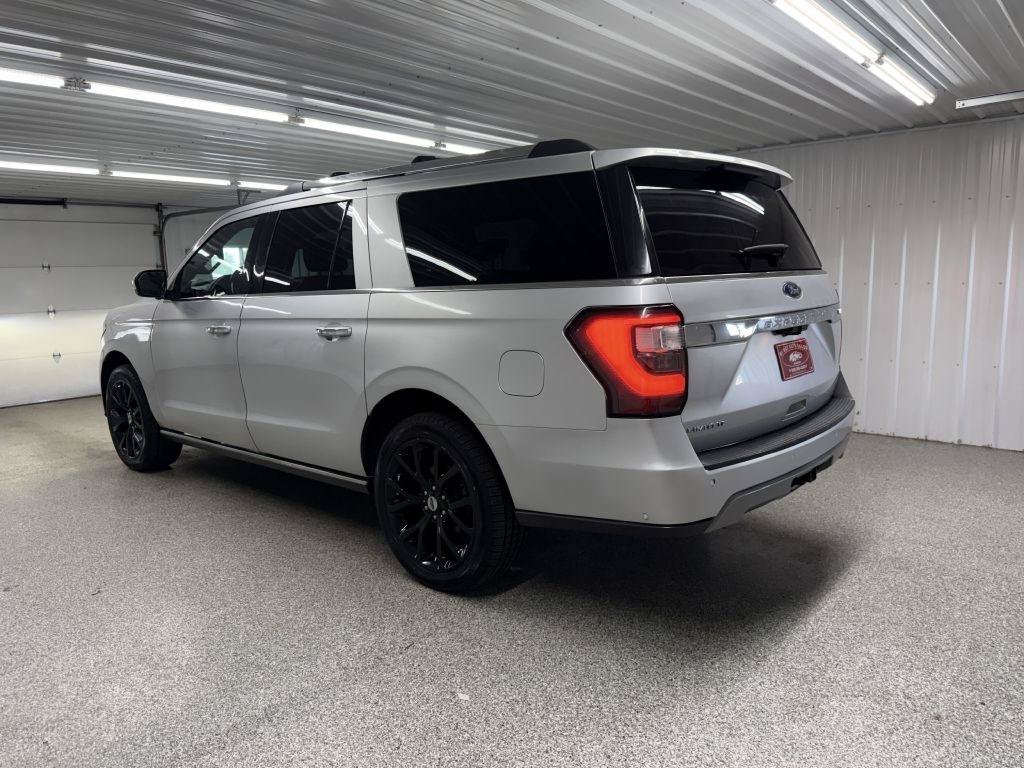 Used 2018 Ford Expedition Max Limited w/ Equipment Group 302A AWD/4WD image 4