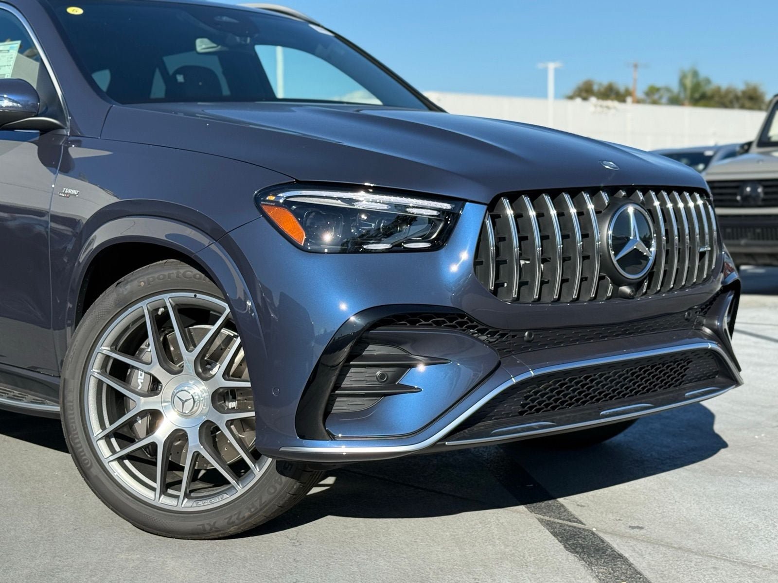 New 2026 Mercedes-Benz GLE 53 AMG 4MATIC image 3